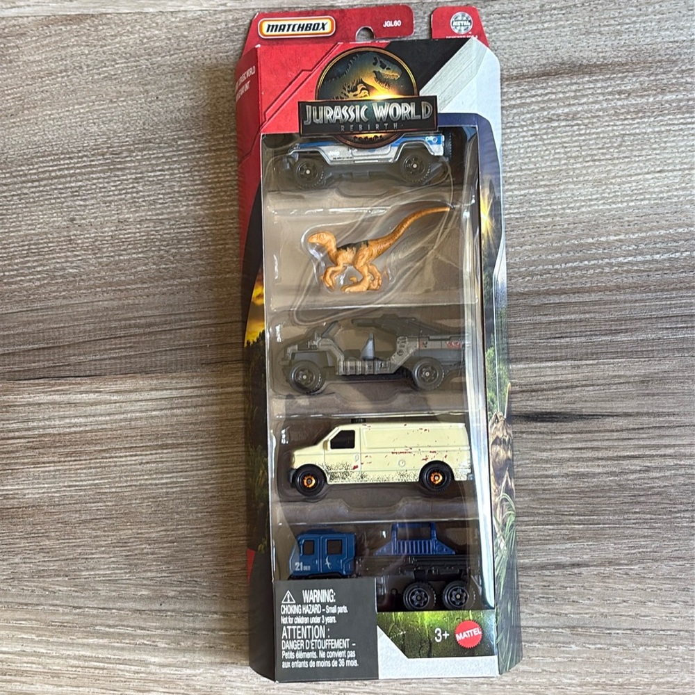 Matchbox Car Jurassic World Rebirth Cars & Dinosaur Rapid Getaway Unit JGL25 🆕